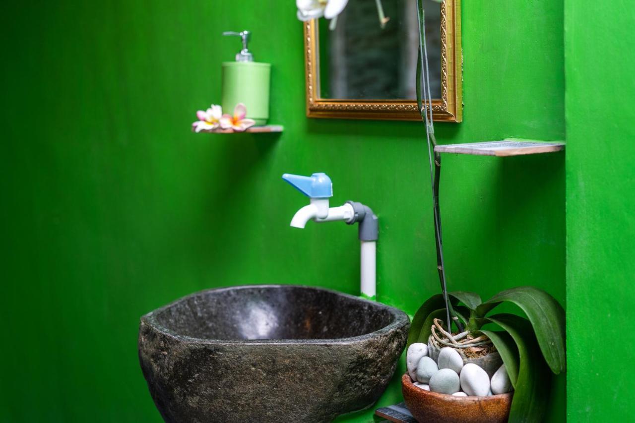 The Green Groves Hostel Lembongan Εξωτερικό φωτογραφία