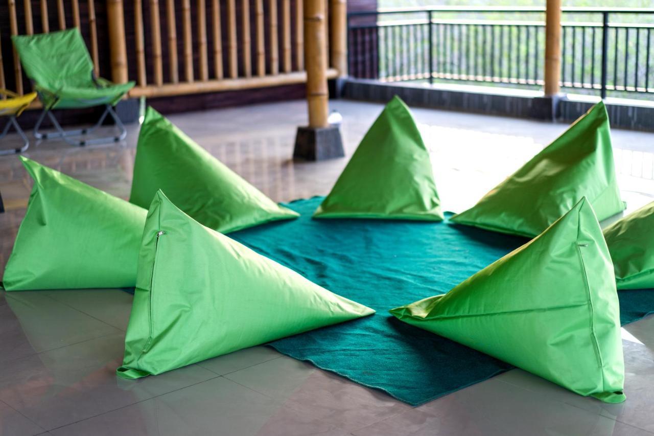 The Green Groves Hostel Lembongan Εξωτερικό φωτογραφία