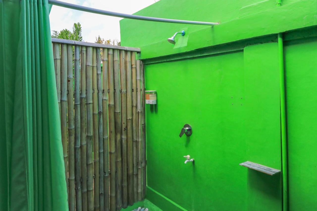 The Green Groves Hostel Lembongan Εξωτερικό φωτογραφία