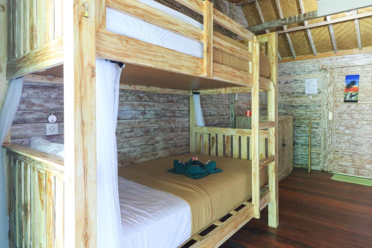 The Green Groves Hostel Lembongan Εξωτερικό φωτογραφία