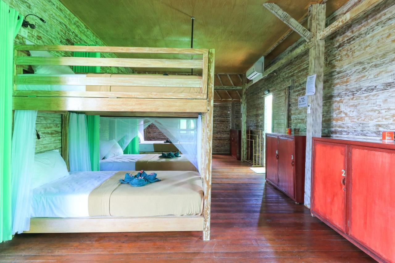 The Green Groves Hostel Lembongan Εξωτερικό φωτογραφία