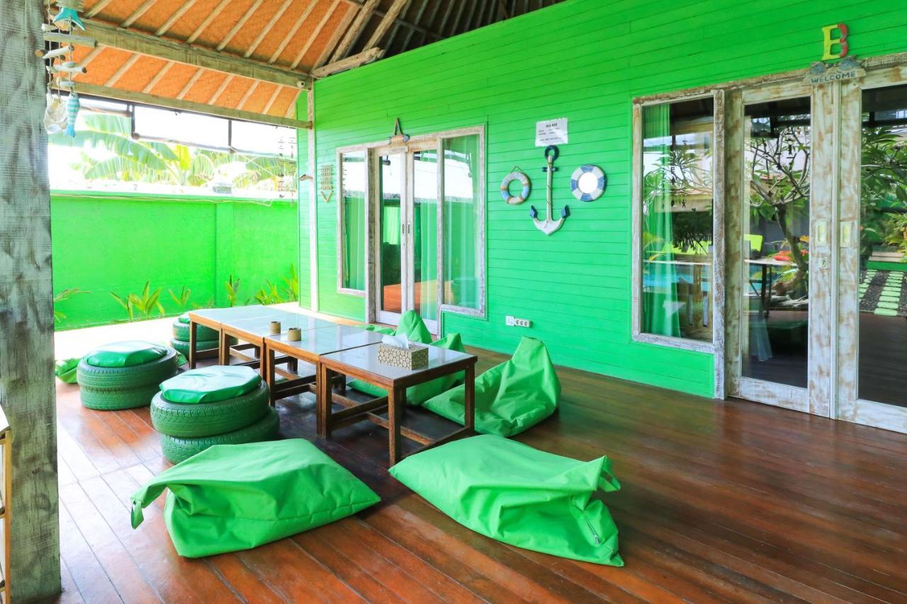 The Green Groves Hostel Lembongan Εξωτερικό φωτογραφία