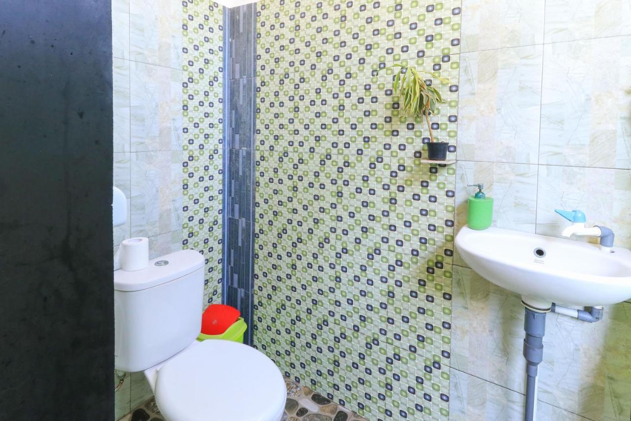 The Green Groves Hostel Lembongan Εξωτερικό φωτογραφία