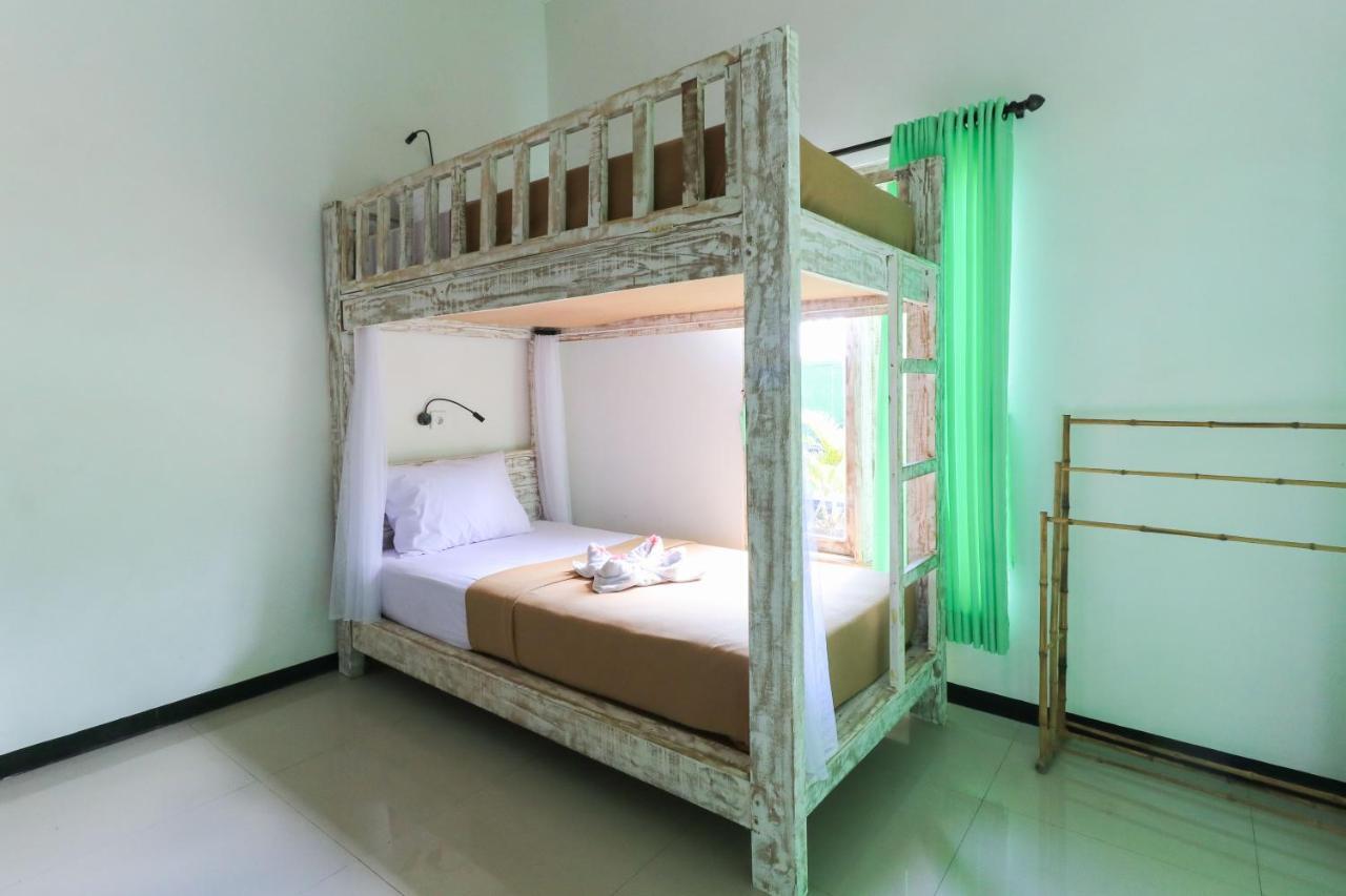 The Green Groves Hostel Lembongan Εξωτερικό φωτογραφία