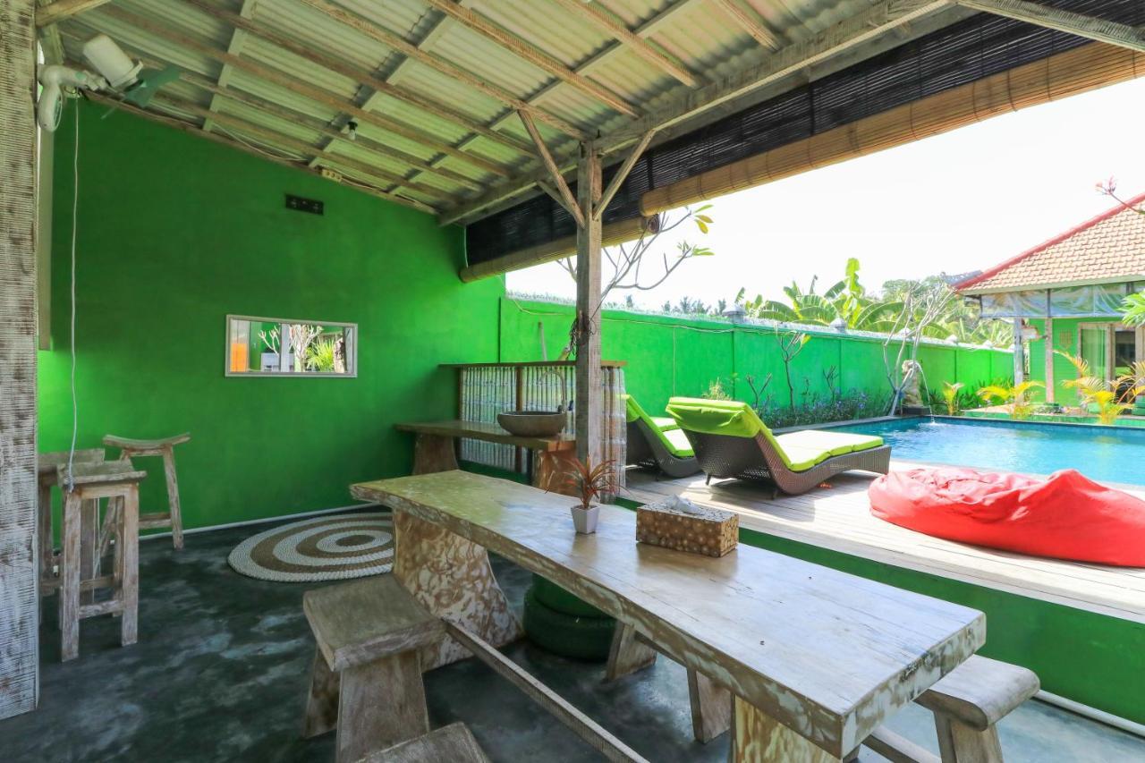 The Green Groves Hostel Lembongan Εξωτερικό φωτογραφία