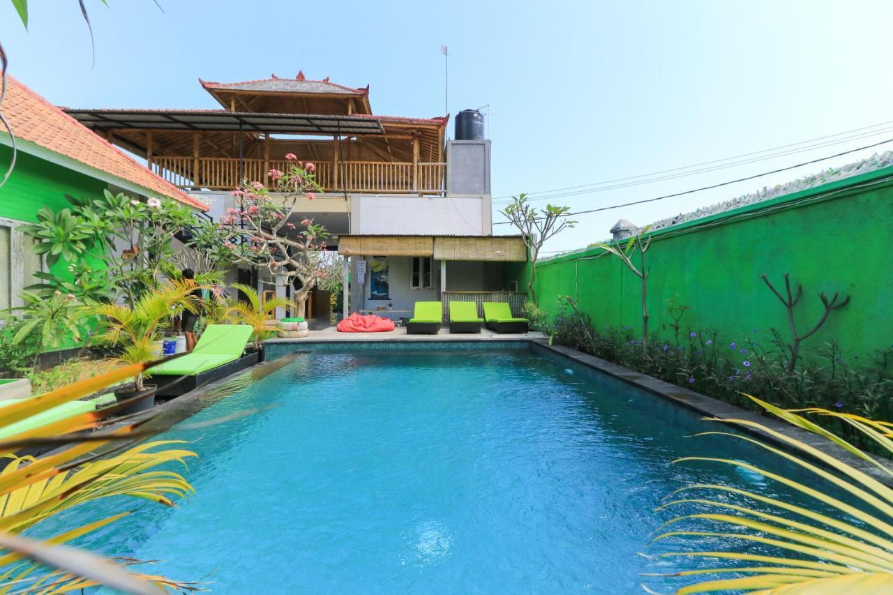 The Green Groves Hostel Lembongan Εξωτερικό φωτογραφία